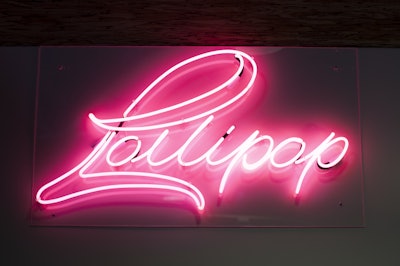 Lollipop Nail Studio 01