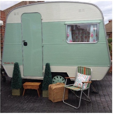 1473804 227685104075531 1092849507 N