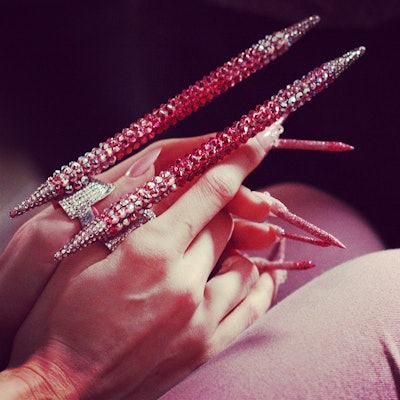 Ceadb1c694c311e3a8621257b6061a99 8