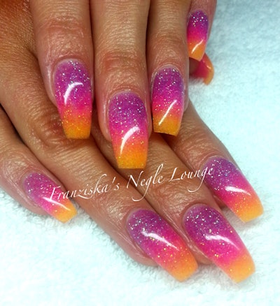 Nail Art Tutorial: Ombre Glitter Sunset