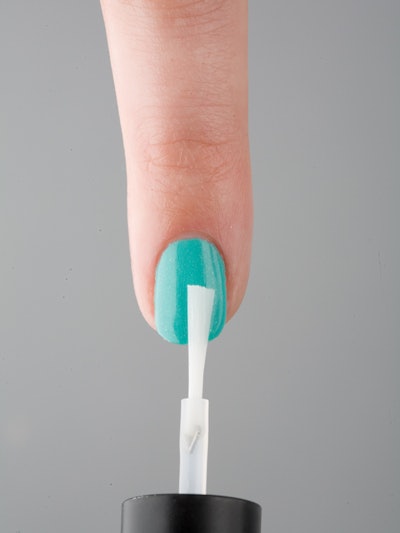 Step5 Youngnails Maniqcolor