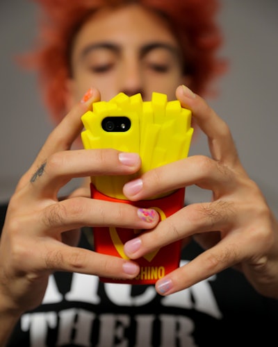 Opi Nyfw Jeremy Scott Ss15 300dpi 9