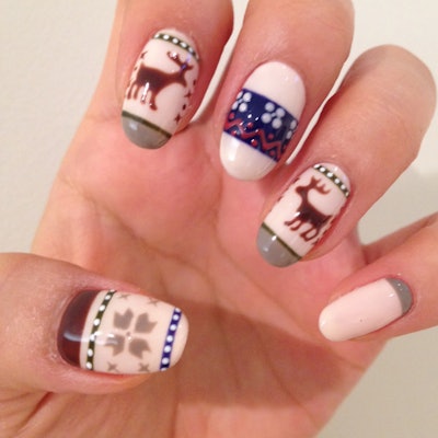 Nail Art Tutorial: Christmas Sweater Nails