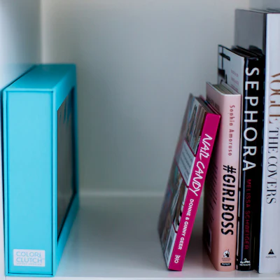 18 Bottle Box Bookshelfsquare