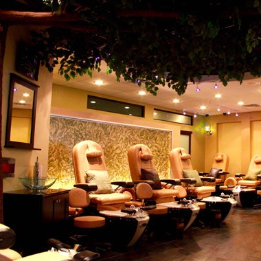 Nail Garden Brentwood 1