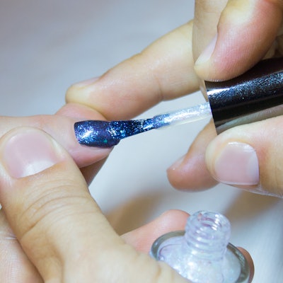 Young Nails Caption Polish