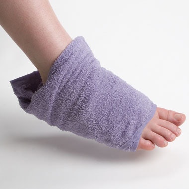 Pedicure Towel Wrapping