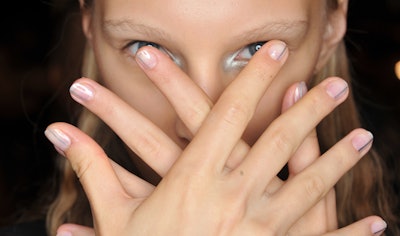 20851372863 C2710cfb31 K