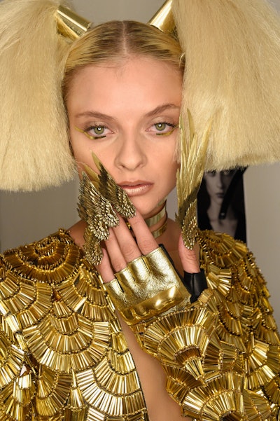 577902995 Jg 5857 Abf9 E8 Edf065 E83 B6 Ea3 C82 D0 F7 B2 Bb4