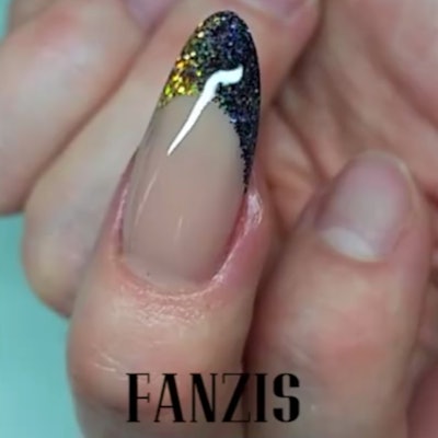 fanzis-ombre-nail
