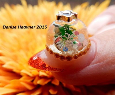 christmas snowglobes 105