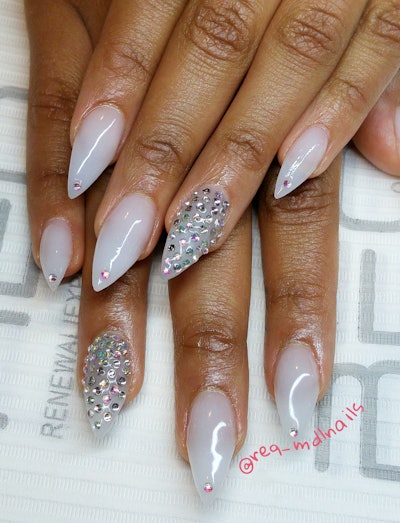 Nail Art Tutorial: Foil Peppermint Candy Nails