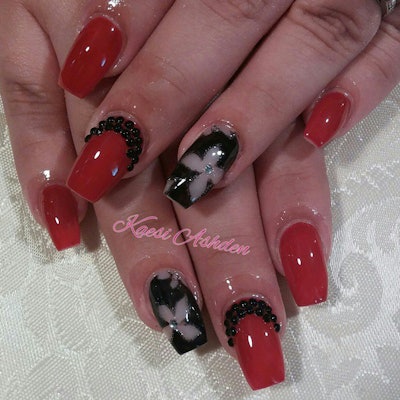 Nailsbykaesi Negative Space Nails