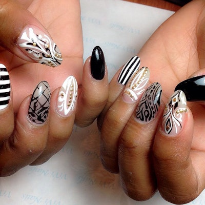 Vivinails Negative Space Nails