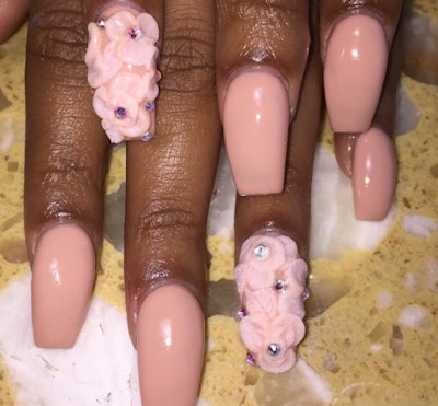 2-Dazzlingdreamnails