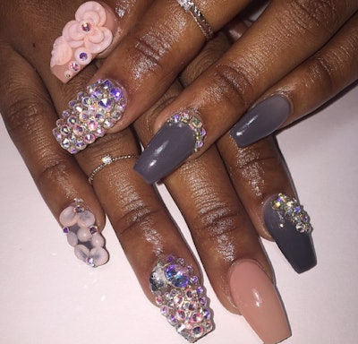 4-dazzlingdreamnails