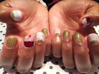 PARTY @nailsbylegs