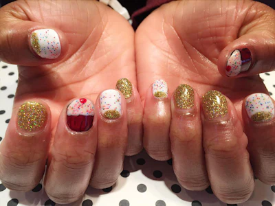 PARTY @nailsbylegs