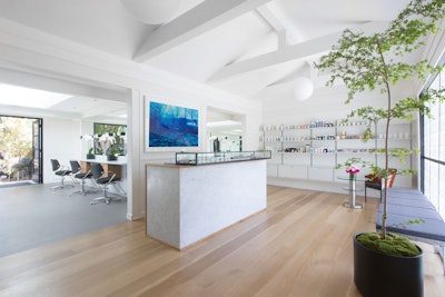 Photo Credit: Stephen Busken