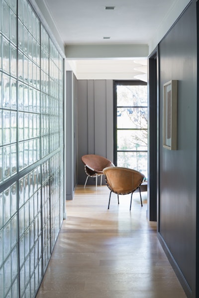 Photo Credit: Stephen Busken