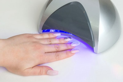 np-swarovski-crystals-gel-polish-step-3