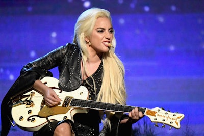 Image: Jeff Kravitz/AMA2016