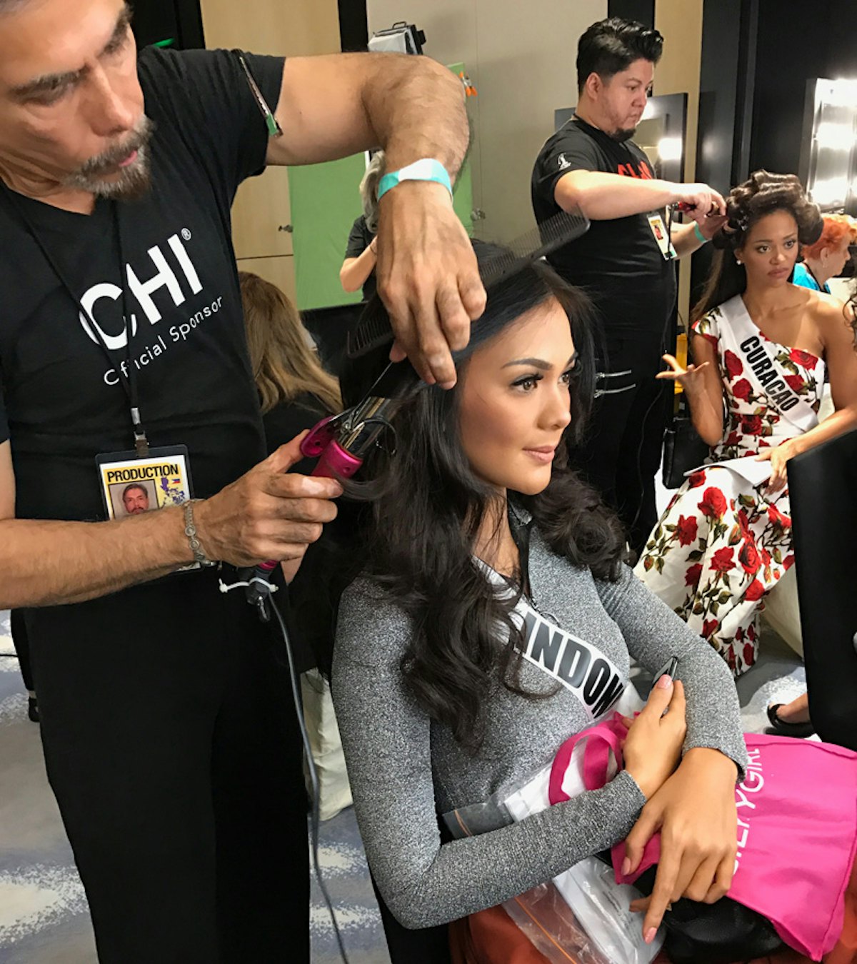 Chi miss universe curling iron 2025