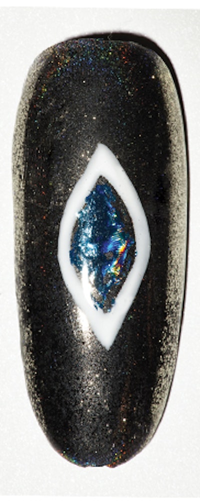 Chrome-nail-art-tutorial-4