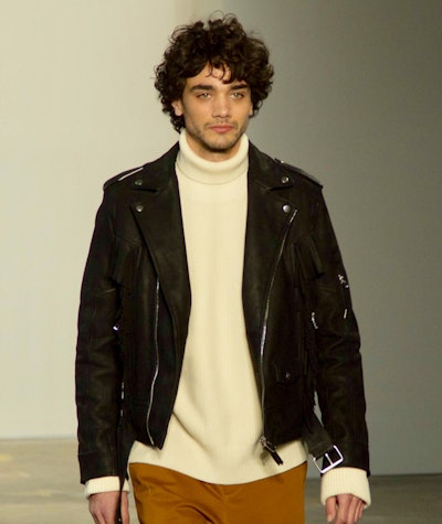 Photo Credit: Jonathan Jaii