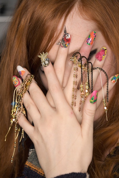 CND For Libertine Fall/Winter 2017 – Backstage