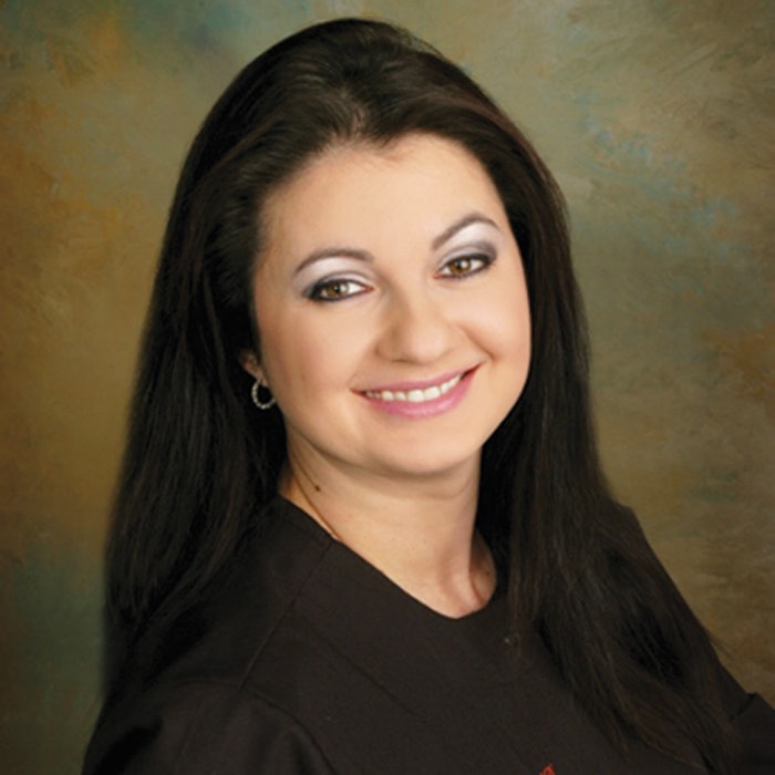 irina-von-krosigk-nails