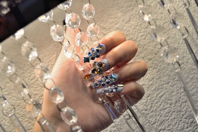 ShioriDurhamIBS Las Vegas 2016 NAILPRO Cup Finale-1stPlace (2)