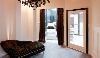 Eye Tactics Treatment Room