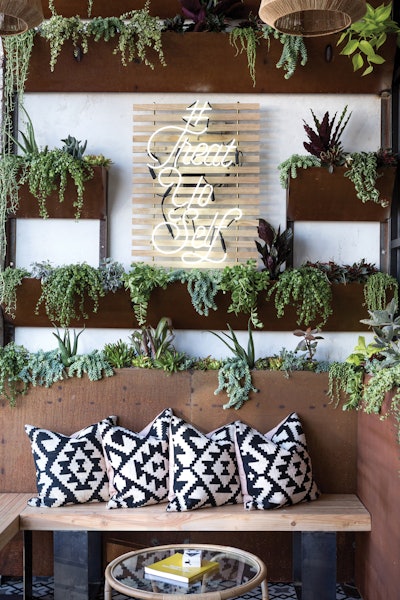 base-coat-dtla-nov2016(2of63)