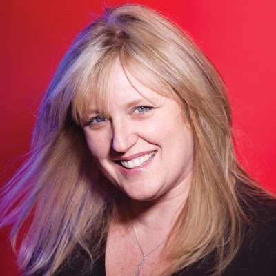 shannon-mccown-nail-artist