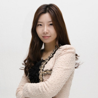 3-d-rose-gel-headshot