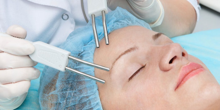 microcurrentforkfacial_np1