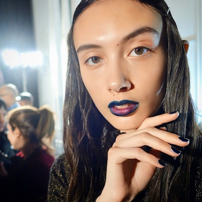 Grunge Hair Takes Center Stage at Self Portrait NYFW 2018