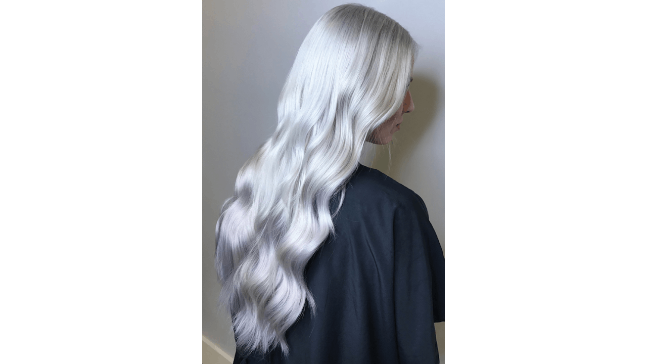 Blonding Techniques to Help Your Clients Look Their Best No Matter the Season | Beauty Launchpad Blonding Techniques to Help Your Clients Look Their Best No Matter the Season | Beauty Launchpad