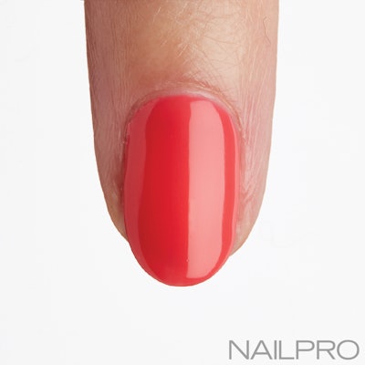 CND Shellac Luxe Step 4