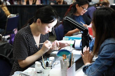 NAILPRO Sac Competition Floor