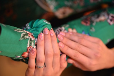 jinsoon nyfw glitter nails