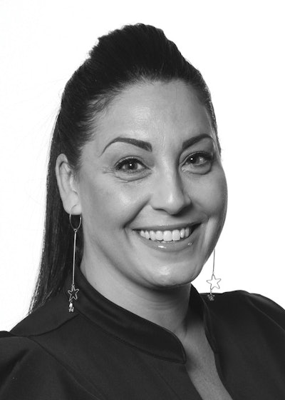 Roxxane-Valinoti-003-2