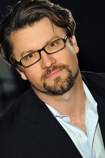 Trevor Attenborough Kao Usa