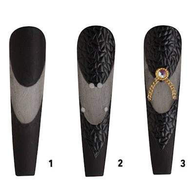 gold-leather-nail-art