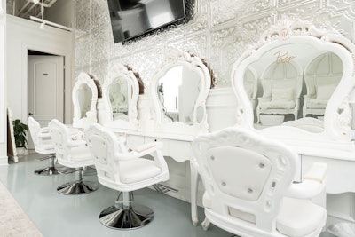 prep-beauty-parlour-chairs