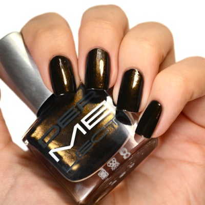 Decadence_Dermelect_Holiday_Collection