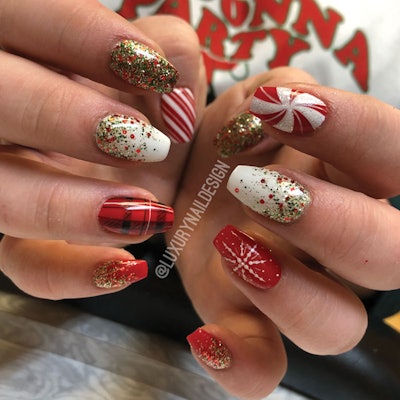 christmas-glitter-nails
