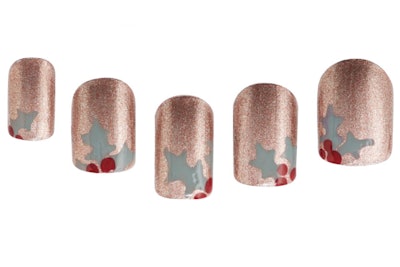 gold-christmas-nail-art