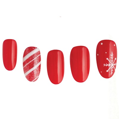 traditional-christmas-nails